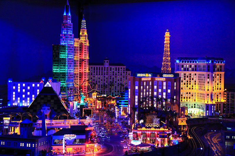 Музей миниатюры в Гамбурге. Ночная подсветка