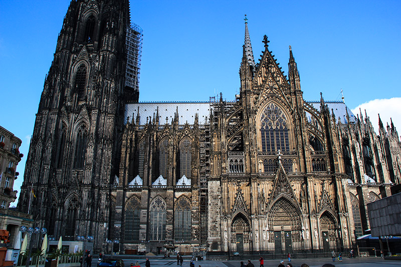 Кельнский собор крупным планом